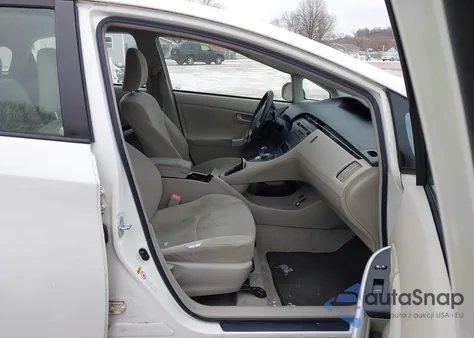 2011 Toyota Prius Two z USA, uszkodzony, nr VIN JTDKN3DU5B5370360